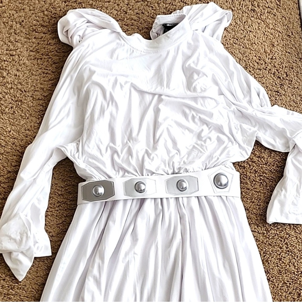 Star Wars Princess Leia Galaxy’s Edge size costume size small